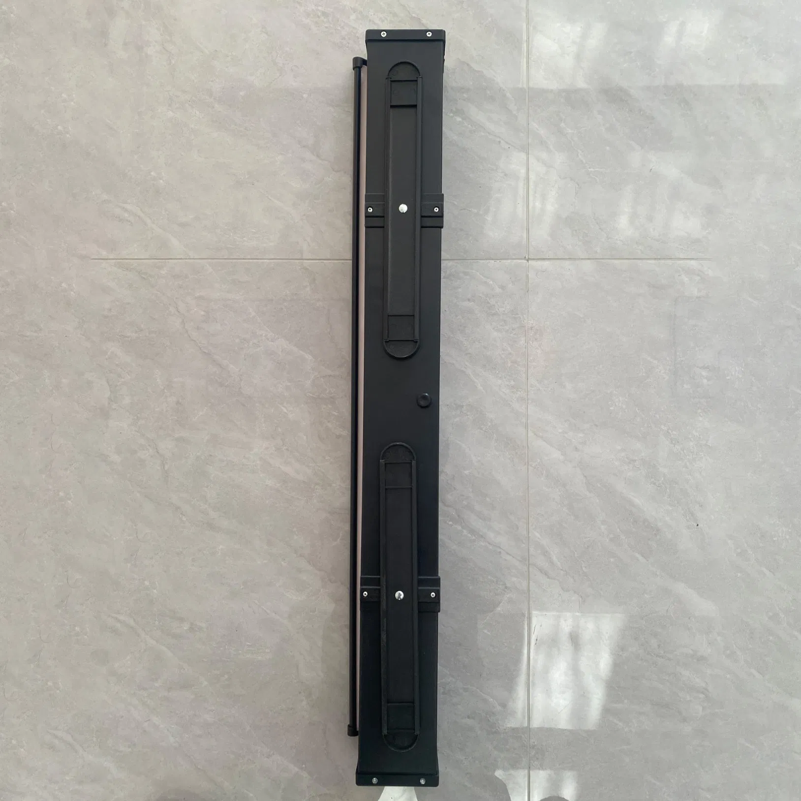 Popular Silver Iron Black Roll-up Banner