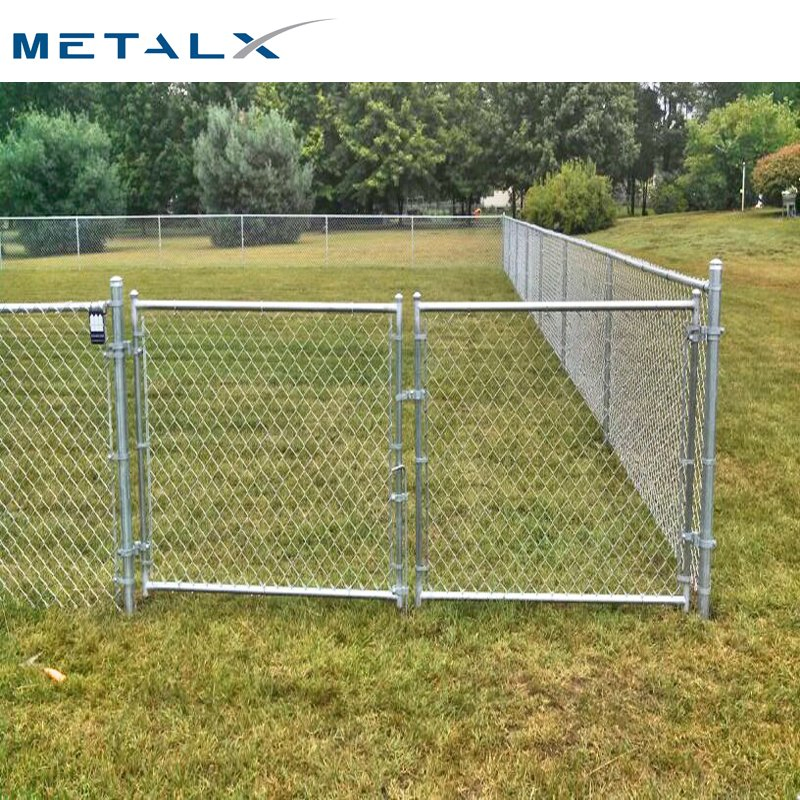 Hot DIP Galvanized High Quality and Low Price Chain Link Fence