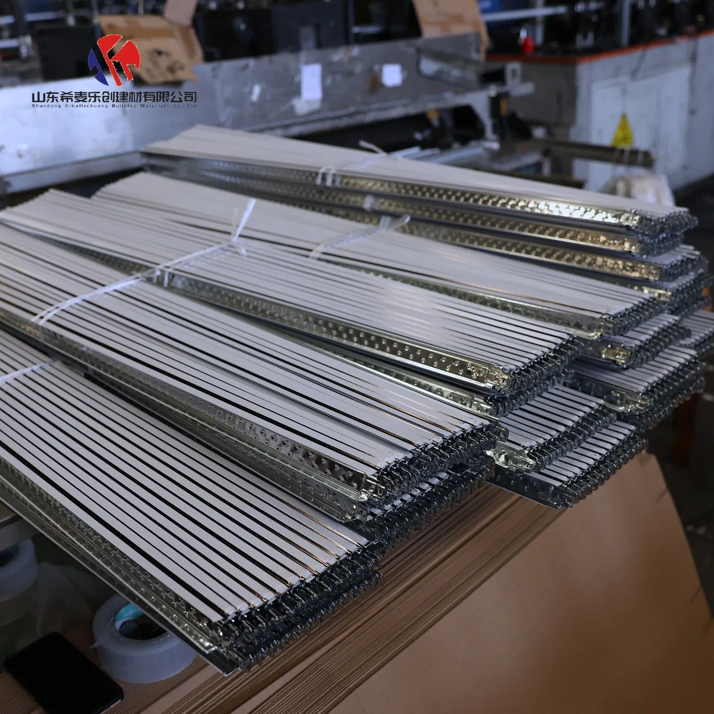 Premium T Runner and Cross T Bar for Acoustic Ceiling Systems