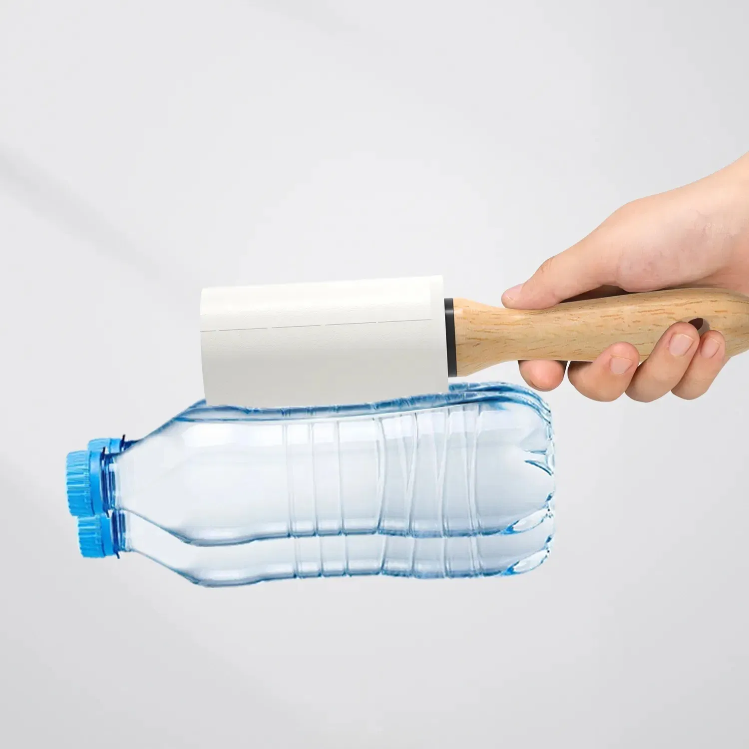 Extra Sticky Lint Cleaner Dust and Lint Remover Pet Hair Roller with Wood Handle Extra Sticky for Cleaning Wholesale