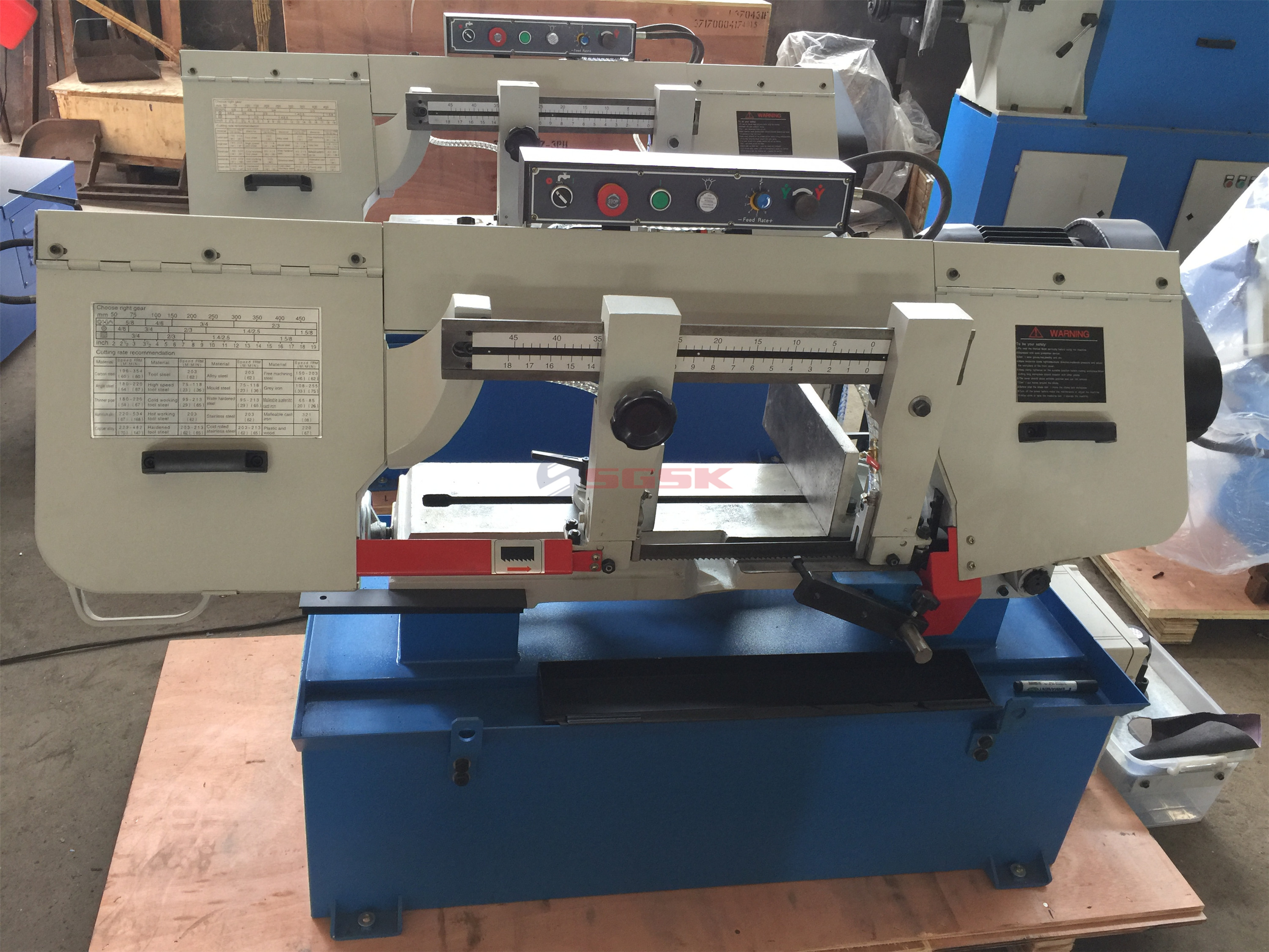 Станок ленточнопильный по металлу BS-1018B