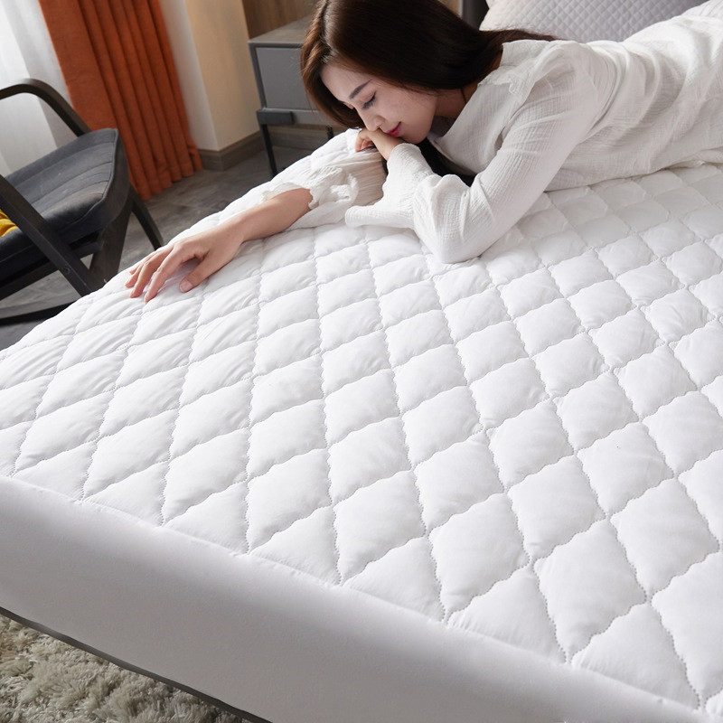 Queen Size Waterproof Mattress Protector Microfiber Pad Cover