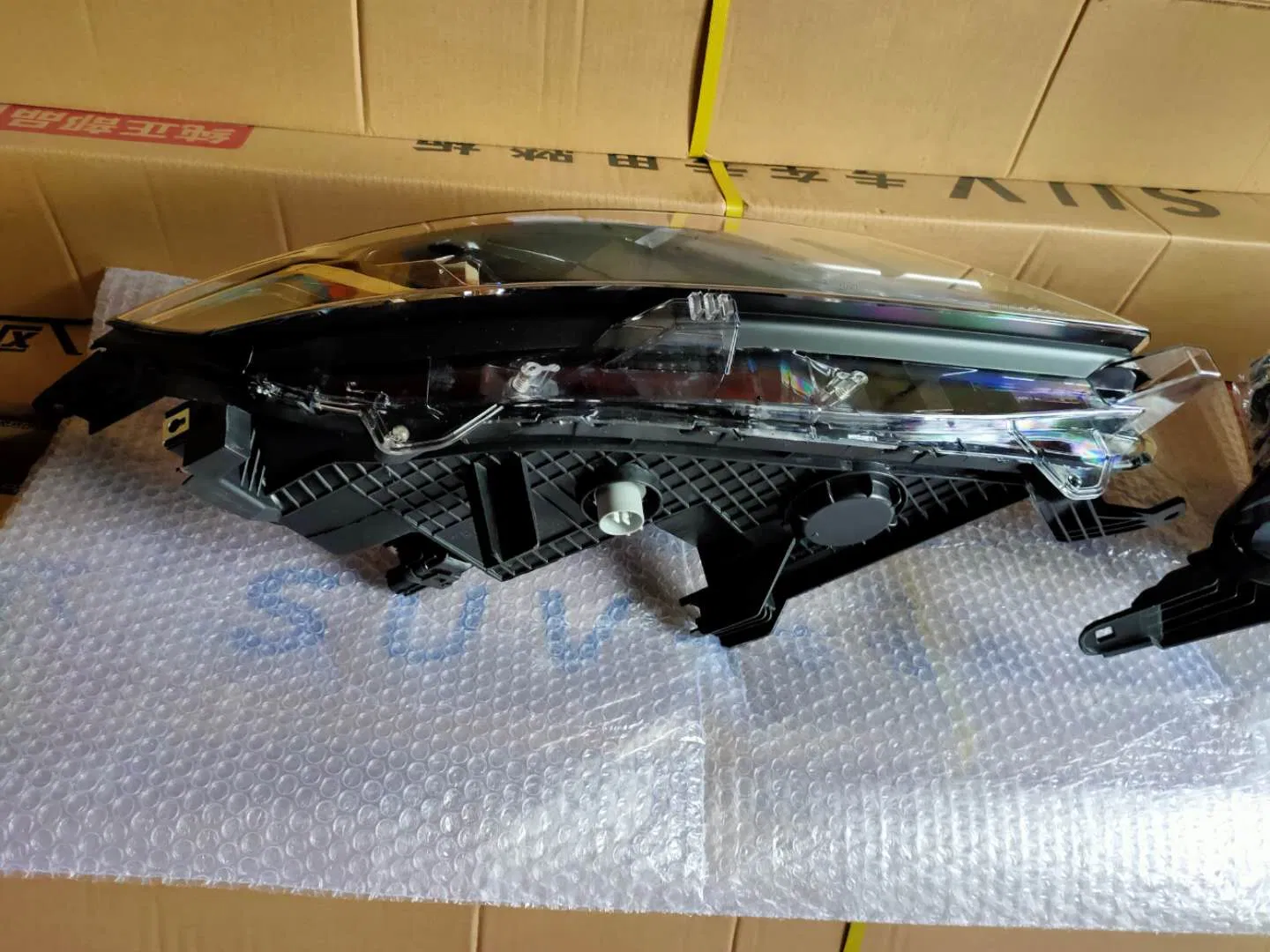 Передняя фара для Mitsubishi Triton L200 (2019-2021 гг.) из качественного пластика ABS