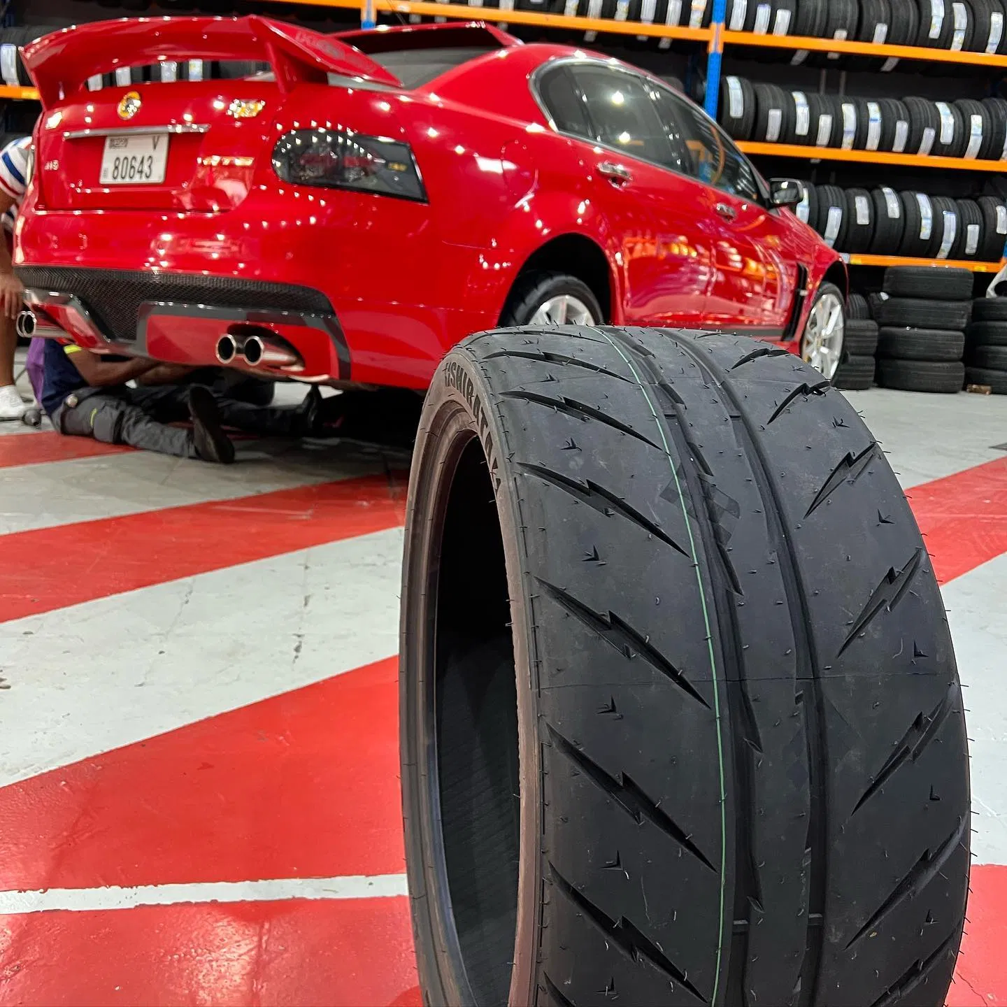 Шины Revimax 31 23 Racing/Drifting 265/35R18