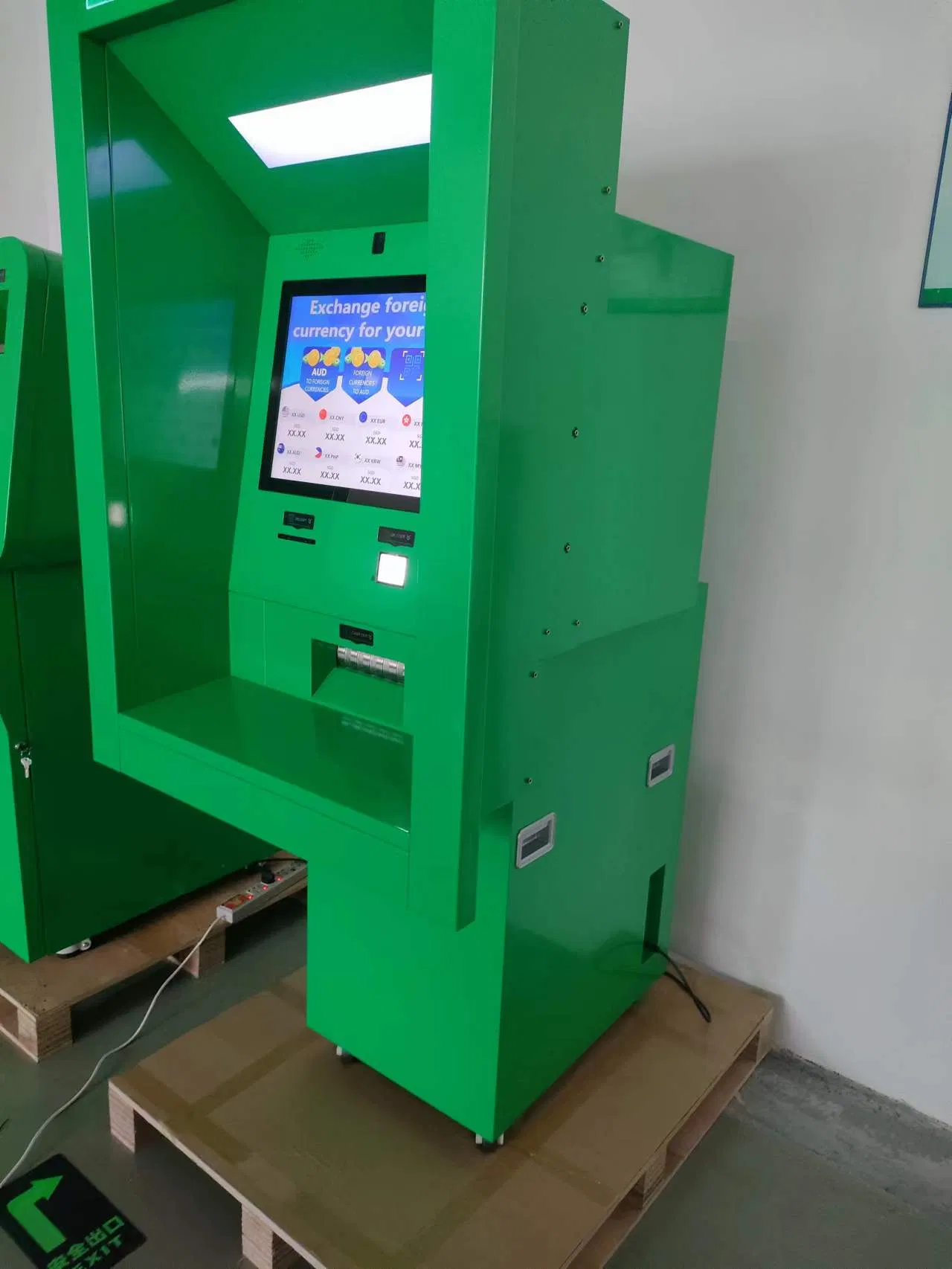 Thourgh The Wall ATM Machine Cash Deposit Machine Cash in/out Payment Kiosk Currency Exchange Machine for Bank and Government